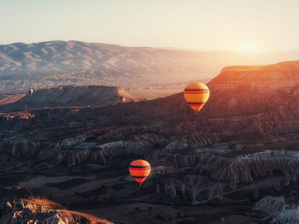 Vol en montgolfière : une expérience contemplative et sportive unique